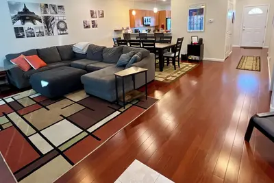 Image de Heart of Morgantown: 1 Mile to High Street! Fabulous House!