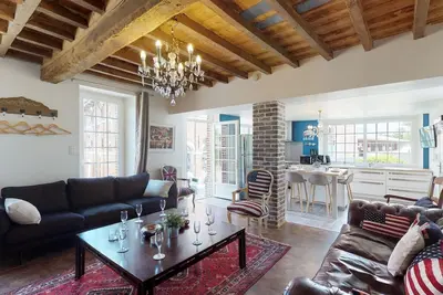 Image de Jolie Maison dans une écurie 15pers : 15min Amiens