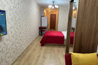 Image de studio apartment with balcony