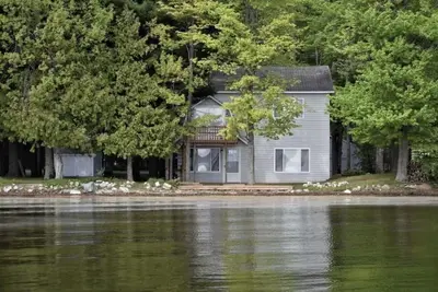 Image de Lake life at its finest with nearby outdoor adventures! Hunters and Orv welcome!