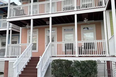 Image de Condo On The Beach in Pass Christian Ms with Great view and Pool