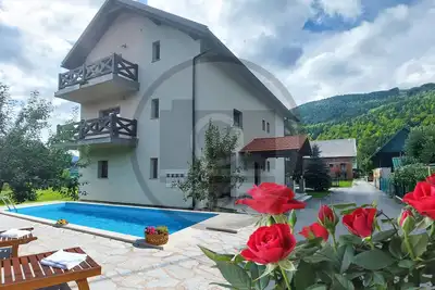 Image de Superbe maison Ă Jasenak avec sauna
