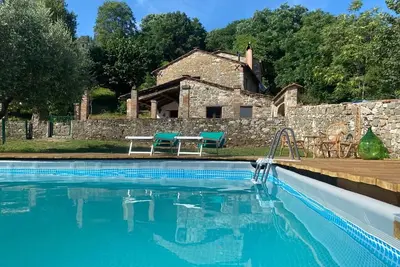 Image de Podere il Giardino - Rustico degli Ulivi - Traditional cottage with pool, garden