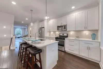 Image de Cozy Canton Home with Rooftop Deck + Private Parking
