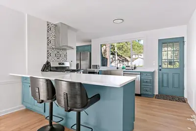 Image de Near Nyc ~ Fire pit, Game Room, Family Friendly, King Bed, Modern Luxury