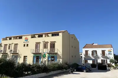 Image de Marina di Petrolo Apartments