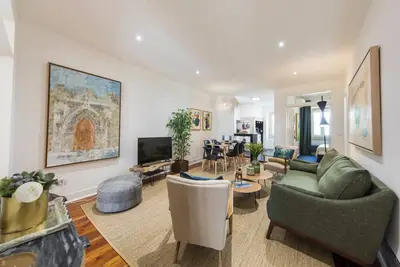 Image de Carmo's Wonder: Charming 3 bedroom in Lisbon prime Location.