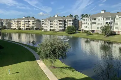 Image de Superbe Myrtlewood Condo 2br 2 full Ba with lake view