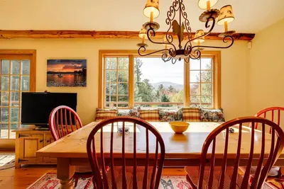 Image de Winhall Home w\/ Deck + Views, 6 Mi to Ski Slopes!