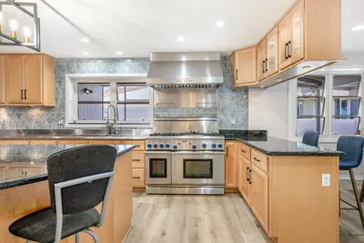 Image de Serene Honolulu Escape, 3br\/3ba Close to Waikiki Beach
