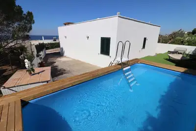 Image de Villa Indipendente con Piscina Privata a 50 mt dal Mare