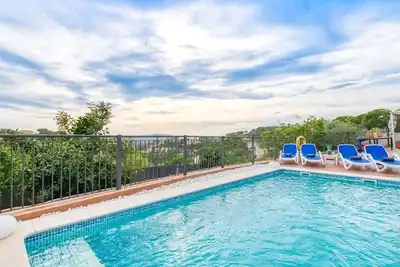 Image de Villa 'Costacabana Verger' avec vue sur les montagnes, piscine et Wi-Fi