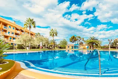 Image de Beautiful Bright Apt. With Terrace & Pool