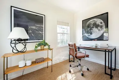 Image de Glenny Side Up by Minty Living