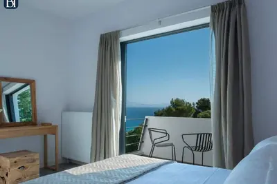 Bh539 - C - Villa Peloponnisos