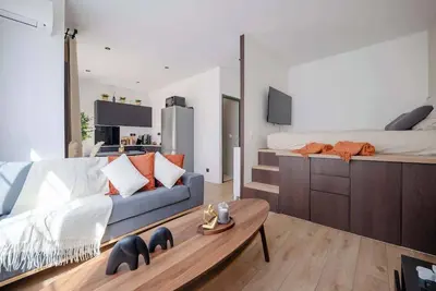 Image de Studio Completement Renove aux portes de Paris