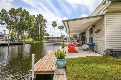 Image de 1-bedroom cottage just 3 minutes drive to Homosassa Springs Wildlife State Park