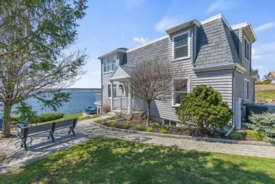 Image de On The Rocks - panoramic views, elegant coastal design + luxurious comfort