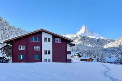 Image de Appartement de 2 1/2 pièces avec une vue fantastique sur le Cervin.