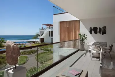 Beachfront Penthouse 3br. Hacienda Iguana Nicaragua, is a world-class surf meca.