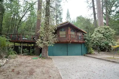Image de Mountain Hideaway Lake Area