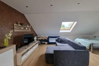 Image de Cheerful Roof Flat in a Private German Style House\n