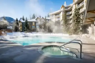 Image de 1-Bedroom Suite w/Kitchen & Pool Near Village