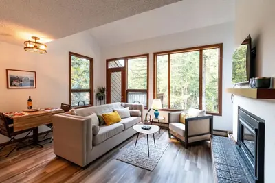 Image de Cozy Condo in the Mountains-Pool/Hot Tub/Sauna