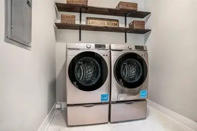 Image de Your Perfect Getaway in the City\n