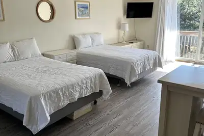 Image de Unit #29 - Ground floor Deluxe Studio with A/C