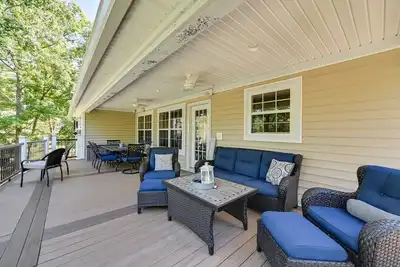 Image de Lakefront Gilbertville Haven w/ Private Boat Dock!
