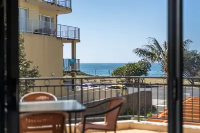 Image de Breakers 1/8, Endless views overlooking Pippi Beach