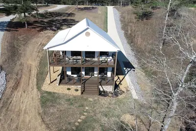 Image de Bear Pen Branch: 4 Br, 3. 5 Ba House in Crane Hill, Sleeps 8