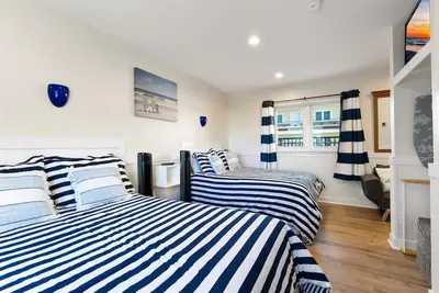 Image de 415 E Atlanta Ave, Unit 107