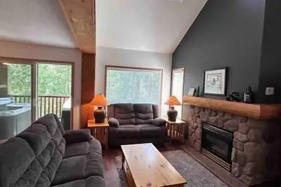 Image de 3bdrm Townhouse on Ski Hill / Woodland views