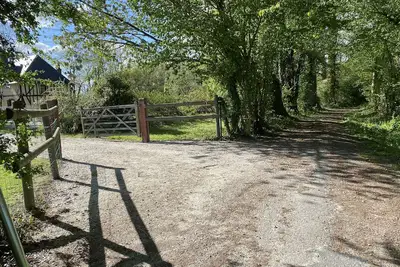 Image de Maison ( en colombages ) Ă la campagne,