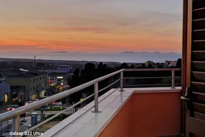 Image de Cozy bright detached house-panoramic terrace with sea view. \nIUN-R6392