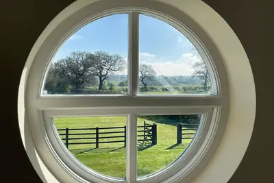 Image de Cheshire - Countryside peaceful retreat. Surrounded with nature and wildlife.