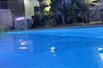 Image de Maison haute standing avec Piscine à 20 mn de l'aéroport à profiter en famille