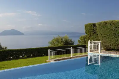 Ionian Calm Green  Villa Lefkada