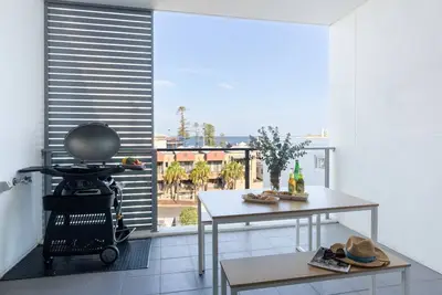Image de Blue Horizon on Manning – Stay 3, Pay 2!