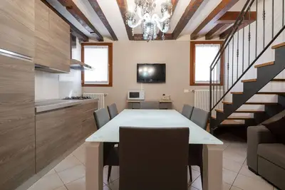 Image de Herion Palace Apt. 1 by Wonderful Italy