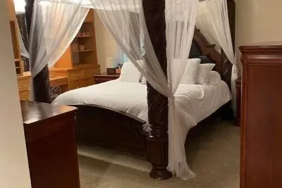 Image de Discount 1/2 Acre Resort Like Property