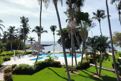 Image de Second floor condo with a view of the beach and Samana Bay. Apartment 5d