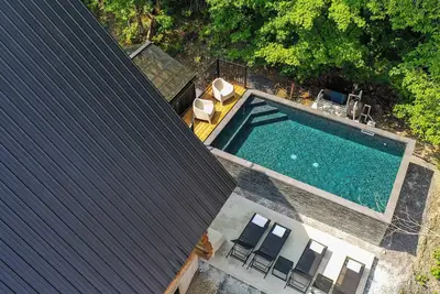 Image de Piscine Chauffée Privé | Spa | Party | The Animal