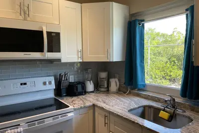 Image de Modern and affordable 2 B\/R in Grace Bay!