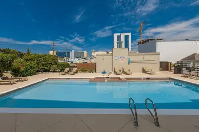 Image de A Place in the Sun at Playa Rana