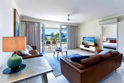 Image de Lagoon 004 by HamoRent on Hamilton Island