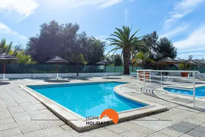 Image de #191 Janelas do Mar by Home Holidays