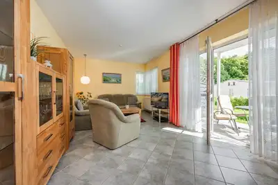 Image de Haus Kastanie 03 - 2 Schlafzimmer, Terrasse Sowie Waschmaschine und Trockner